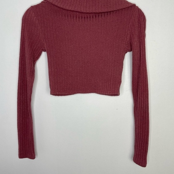 Aritzia Wilfred ribbed dusty pink cropped wrapped top - Picture 6 of 6